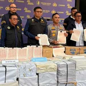 Sindikat Meterai Palsu yang Bikin Negara Boncos Rp1 Triliun Dibongkar Polisi