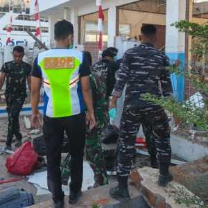 TNI Kerahkan Personel, Hercules, dan KRI Tangani Dampak Gempa NTT
