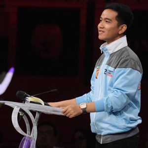 Jangan-jangan Gibran Punya Ijazah Sarjana Tanpa Ijazah SMA