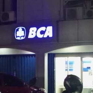 Aksi Borong Asing Topang BBCA, Saham Bertahan di 6.325