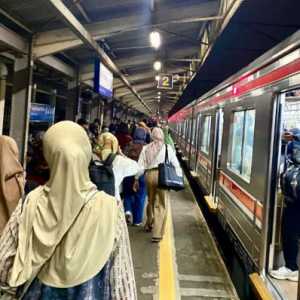 Antisipasi Demo, KAI Commuter Siagakan 126 Personel di Lima Stasiun