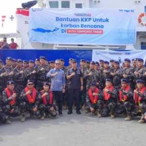 KKP Kerahkan Kapal Pengawas Perikanan Angkut Bantuan ke NTT