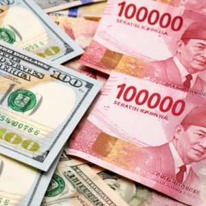 Rupiah Lesu ke Rp17.754 per Dolar AS di Awal Pekan, Pasar Wait and See