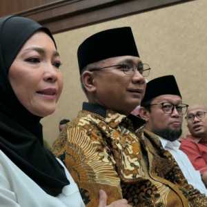 Sholawat Asyghil Bergema Jelang Putusan Sela Perkara Korupsi Gus Yaqut