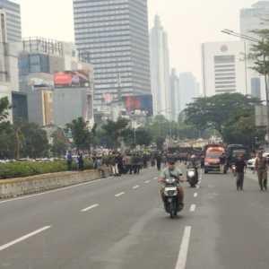 Sebagian Kawasan Bundaran HI Ditutup Imbas Aksi BEM UI