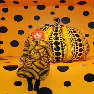 Mengenang Perjalanan Seni dan Warisan Abadi Seniman Legendaris Yayoi Kusama