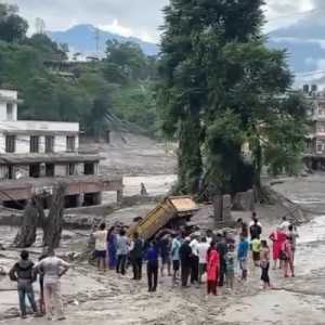Banjir Nepal Tewaskan Ratusan Orang, Paus Leo XIV Kirim Doa