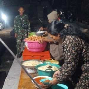 Dapur Umum Kemensos di Nagekeo Suplai Logistik Korban Bencana