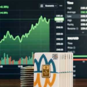 Emas Antam Terbang Rp11.000 ke Rp2,67 Juta per Gram