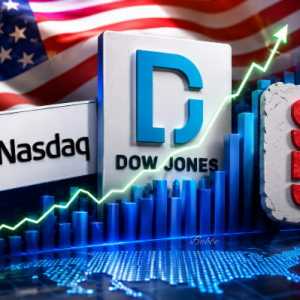 Wall Street Menutup Juli dengan Positif