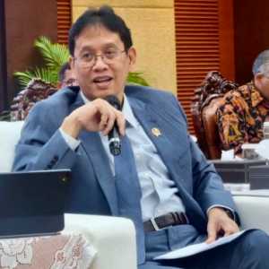 Purbaya Siapkan Rp3 Triliun Insentif untuk Satu Juta Motor Listrik