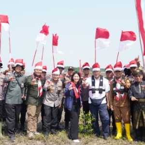Ekspedisi Merah Putih Presisi Tembus Kuala Selat Bawa Solusi Abrasi Pesisir