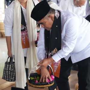 Ziarahi Makam Bung Karno, Muzani Tegaskan Indonesia Rumah Bersama