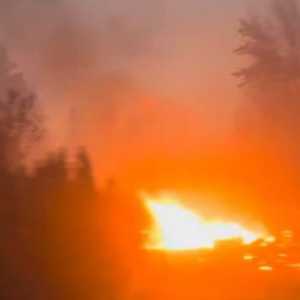 Lebih dari 100 Ribu Hektare Lahan Terbakar di Washington, Ribuan Warga Dievakuasi