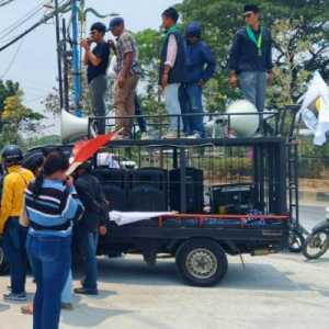 Pemkab Bekasi Didesak Tertibkan Batching Plant di Jalur Kalimalang-Tegal Danas