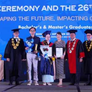 Lulus Kuliah, Sarjana SGU Ditantang Adaptif Hadapi Perubahan