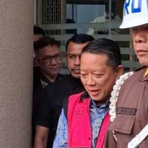 Jadi Jaksa 33 Tahun, Febrie Klaim Tak Pernah Lakukan Pemerasan