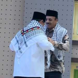 Dubes Palestina Ungkap Momen Emosional Saat Peluk Prabowo di Gontor