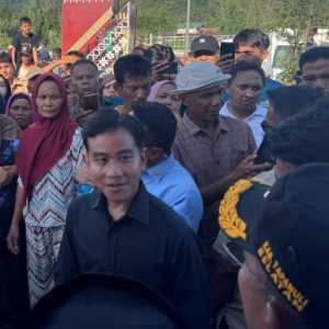 Gibran Minta Maaf dan Pastikan Huntap Segera Dibangun