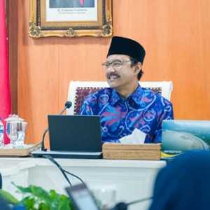 Gus Ipul: Kepala Sekolah Rakyat Jangan Ada yang Lakukan Penyimpangan<i>!</i>