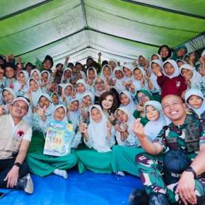 Pendekar 08 Perluas Bantuan ke Sekolah Hingga Pengungsi Mandiri di NTT