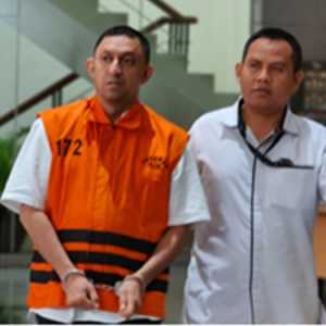 Fahd A Rafiq dan Arif Sugiyanto Bungkam soal Dugaan Aliran Uang ke Nusron