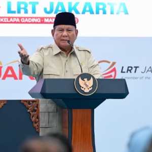 Prabowo Ingin Kewenangan Rekrutmen Guru Kembali ke Pemerintah Pusat