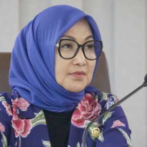 Komisi VI DPR Minta Kemendag Kendalikan Harga Beras