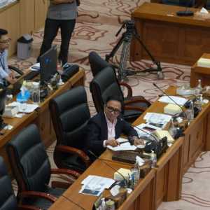 Komisi XII Usir Perwakilan PT Jababeka Tbk dari RDPU