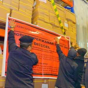 Penyegelan 1.048 Ton Udang Impor di Jatim Berdampak pada Ekonomi Lokal