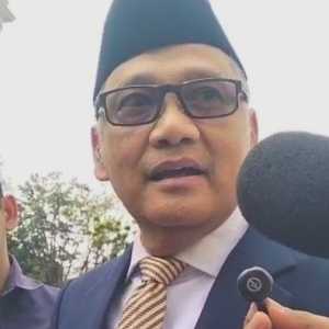 Prabowo Minta Kenaikan Biaya Haji 2027 Tidak Memberatkan Jemaah
