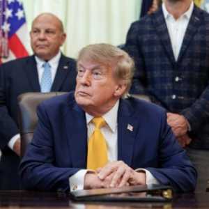Trump Iming-imingi Warga AS Rp87 Juta Jika Republik Menang Pemilu Sela