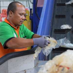 Dibuka 264 Lowongan Penanganan Sampah, Tidak Wajib Berijazah