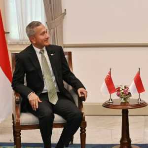 Menlu RI dan Singapura Bertemu, Bahas Penindakan Korporasi Pelaku Karhutla