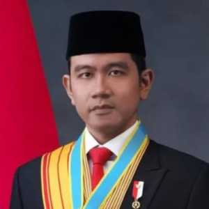 Komisioner KPU yang Loloskan Syarat Gibran Harus Diusut