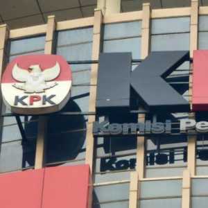 21 Kepala Daerah dan 15 Pejabat Kementerian/Lembaga Terjaring OTT KPK
