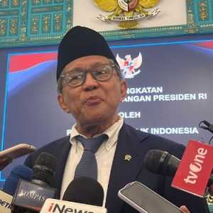 Gabung Wantimpres, Rocky Gerung Tegaskan Sikapnya Tetap Radical Break