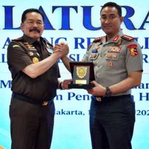Jaksa Agung dan Kapolri Kolaborasi Hasilkan Putusan Adil Penegakan Hukum