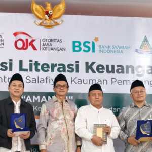 Kemenko PM Dorong Santri Melek Keuangan dan Literasi Finansial