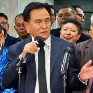 Menko Yusril: Mundur dari Jabatan, Tak Gugurkan Tanggung Jawab Hukum Mashudi