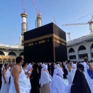 Waspada! Marak Travel Umrah Curang