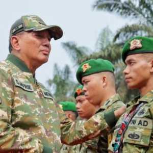 Berbatasan Dengan Malaysia, Menhan Minta Prajurit Yonif TP 926 Disiplin dan Tidak Lengah