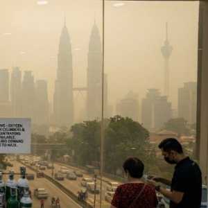 Kabut Asap Picu Lonjakan Penjualan Tabung Oksigen dan Air Purifier di Asia Tenggara