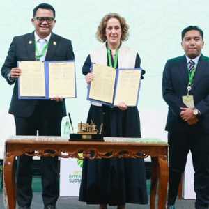 PLN dan The Climate Group Teken MoU Kembangkan Produk Energi Hijau