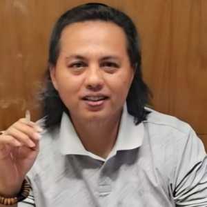 Gus Lilur Minta KPK Usut Dugaan Aliran Dolar di Muktamar NU