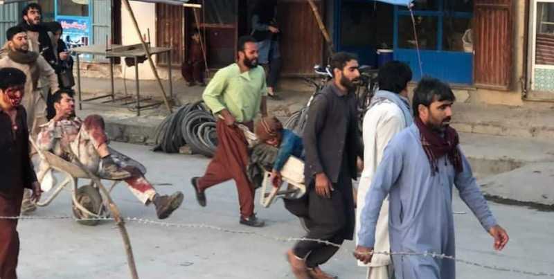 Ledakan di bandara Kabul menyebabkan belasan orang meninggal dunia dan puluhan lainnya luka-luka/Net