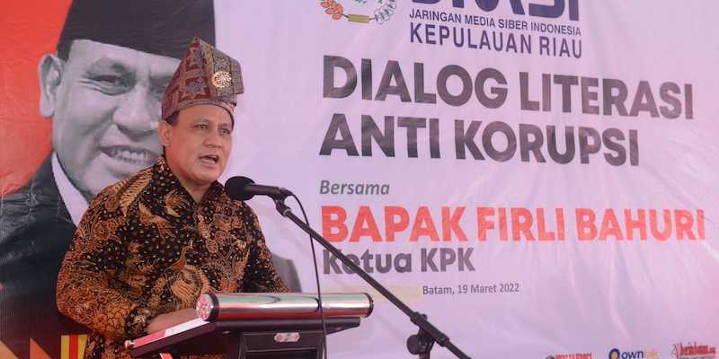 Ketua KPK RI Firli Bahuri ketika berbicara dalam dialog antikorupsi yang digelas JMSI Kepulauan Riau di Batam, Sabtu (19/3)./RMOL