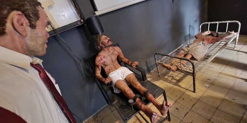 Diorama yang menggambarkan penyiksaan di bekas penjara SAVAK/RMOL