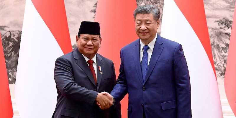 Presiden Prabowo Subianto dan Presiden Xi Jinping dalam pertemuan di Beijing, RRC.