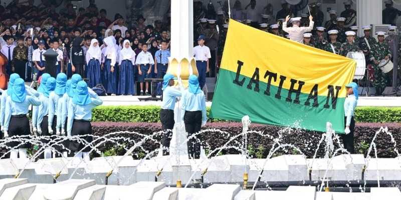 Latihan Paskibraka Nasional HUT RI di Istana Merdeka 
